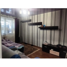 >>Продам 1 кімнатну квартиру в дуже гарному стані. Загальна пл. 31 кв.м