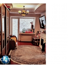 >>Продам 3-и кімнатну квартиру в центрі